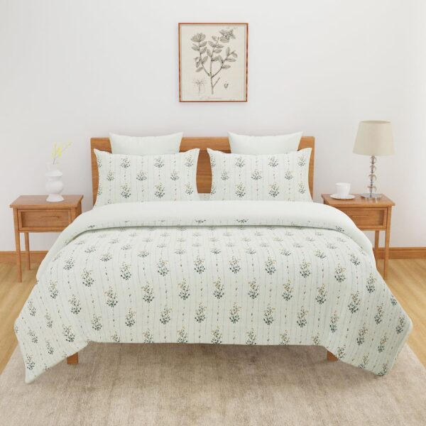 Double Bed Quilted A/c Comforter | 250 GSM | Off White Yellow Floral Print